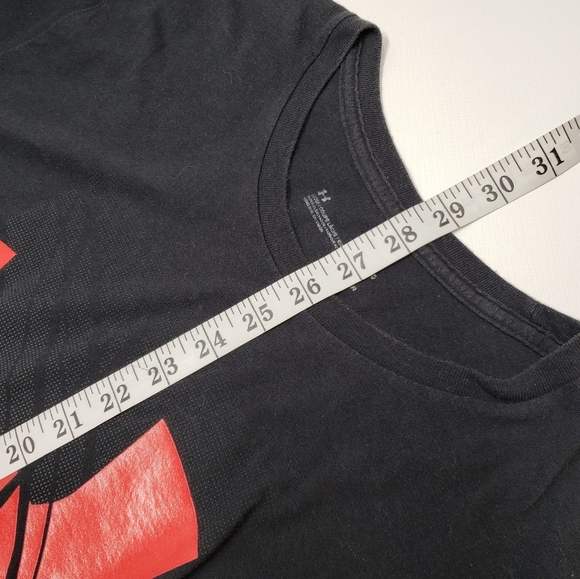 Under Armour Tee Classic Black Red Graphic Crew Neck Short Sleeve - Picture 7 of 9